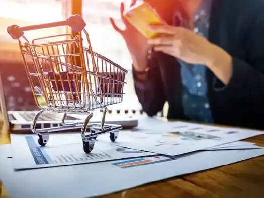 Marketing & Customer Experience Teams